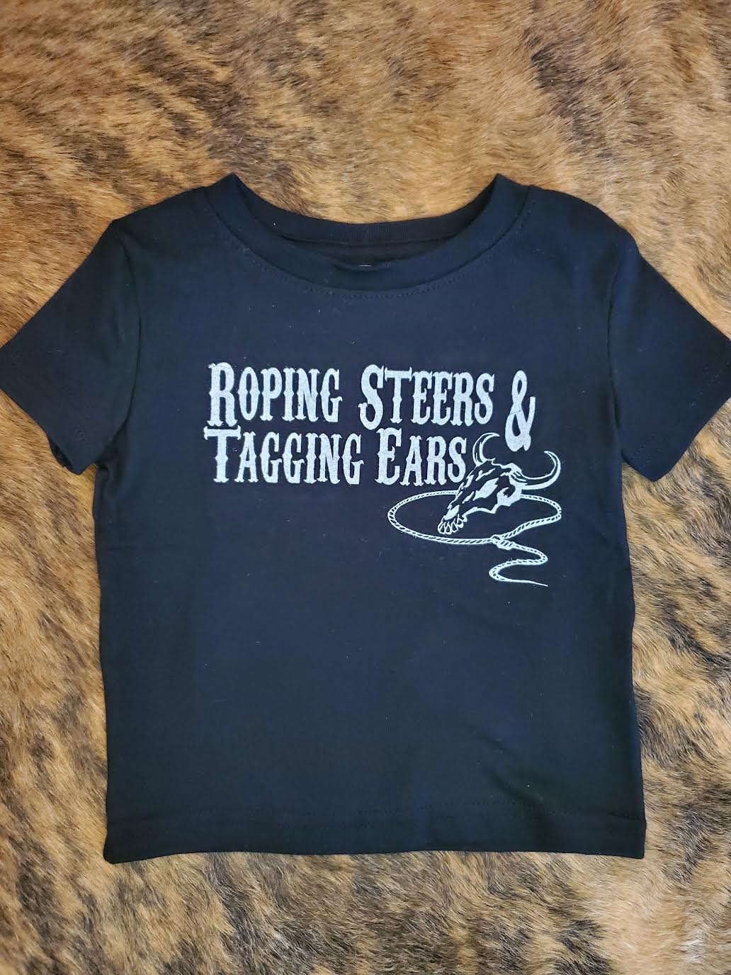 ROPING STEERS & TAGGING EARS