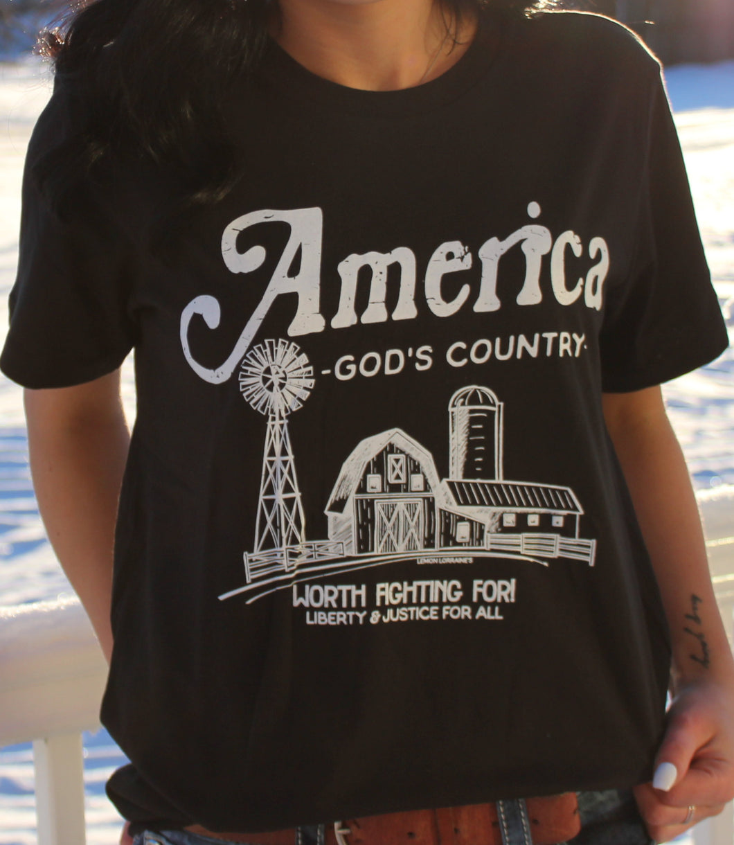 AMERICA GODS COUNTRY GRAPHIC BLACK TEE