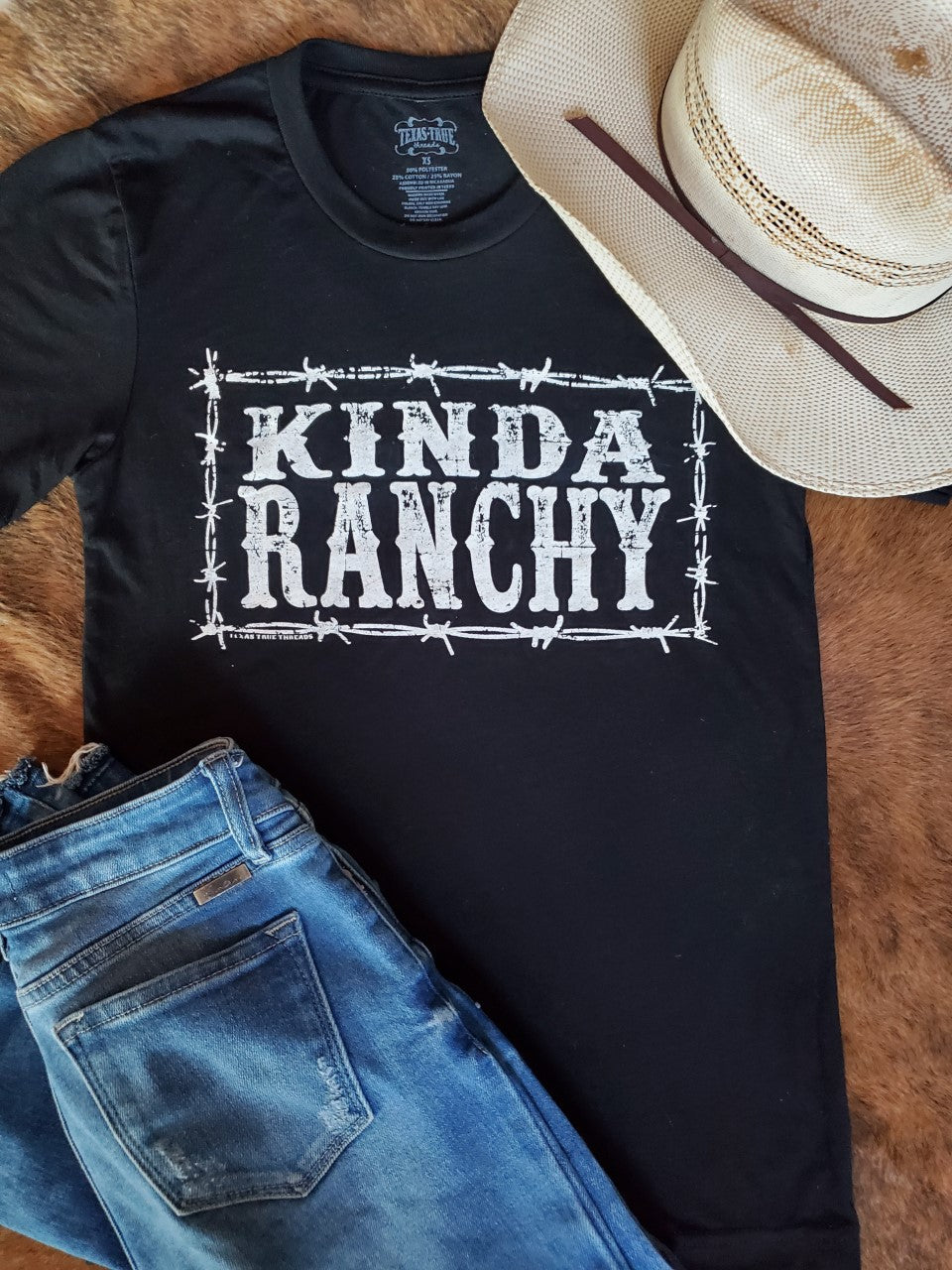 KINDA RANCHY SHORT SLEEVE TEE