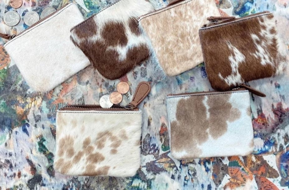 COWHIDE COIN POUCH